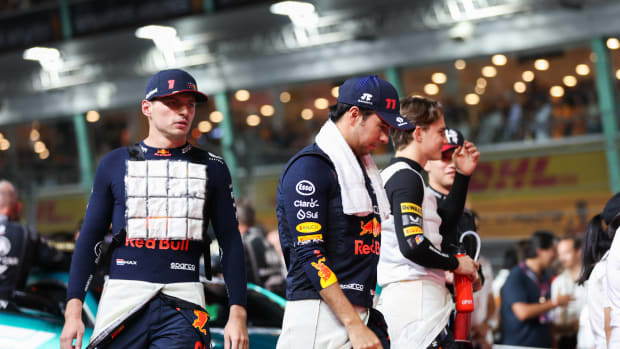Max Verstappen y Checo Pérez en Singapur